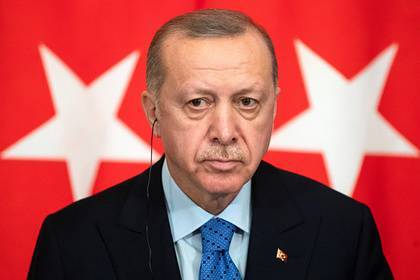 Эрдоган отреагировал на отставку главы МВД из-за вызвавшего хаос решения
