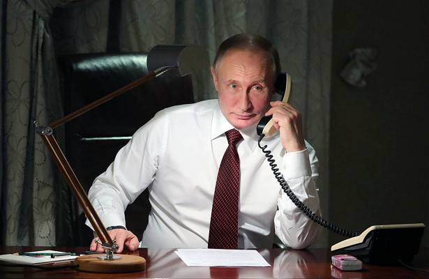 Путин поговорил по телефону с Трампом и саудовским королем