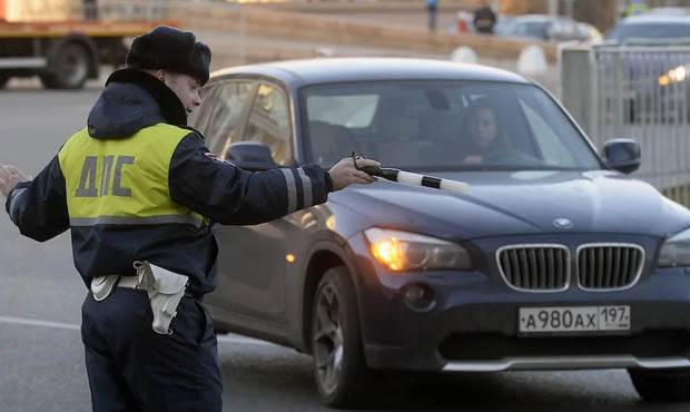 Московских водителей без электронных пропусков будут штрафовать за нарушение режима всеобщей изоляции