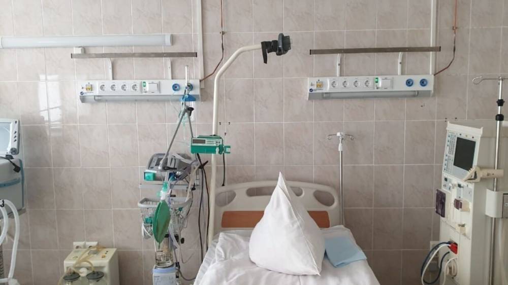 Третий пациент с коронавирусом скончался в Саратовской области