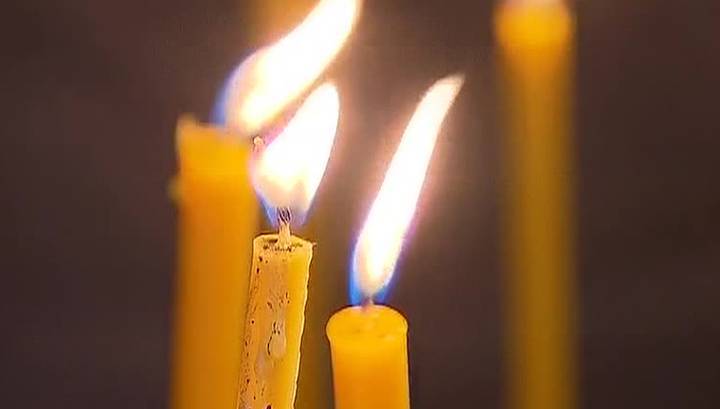 #окнаПасхи: РПЦ предлагает верующим в праздничную ночь зажечь свечи