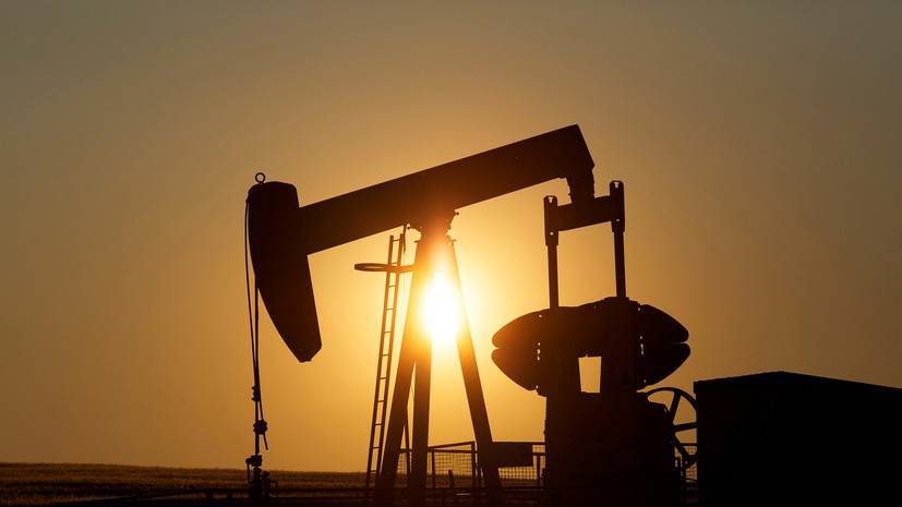 В Кремле прокомментировали соглашение ОПЕК+ о снижении добычи нефти