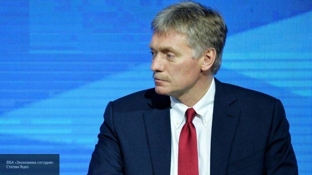 Песков сообщил о работе Путина над мерами поддержки бизнеса