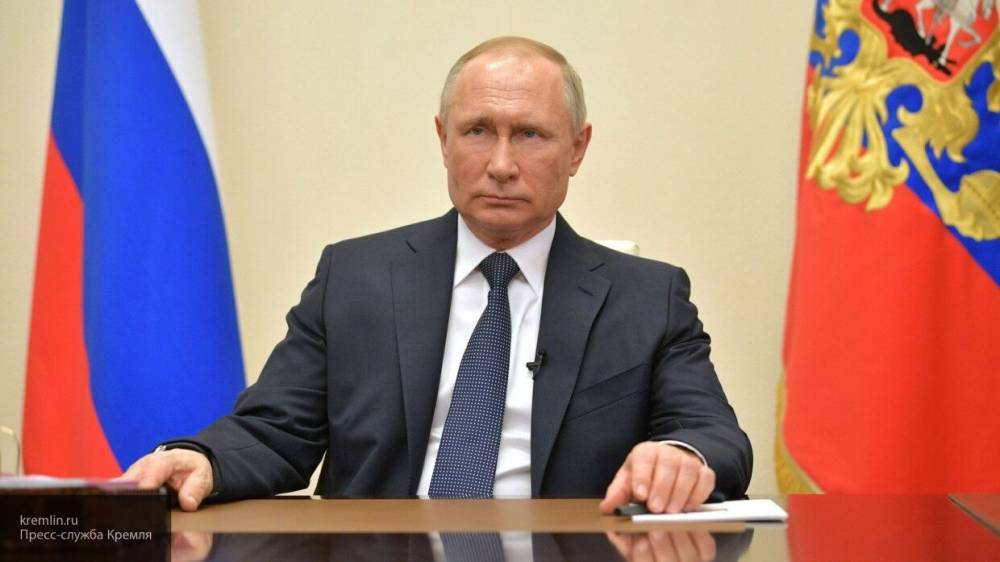 Путин поручил поддержать онлайн-сервисы доставки готовой еды