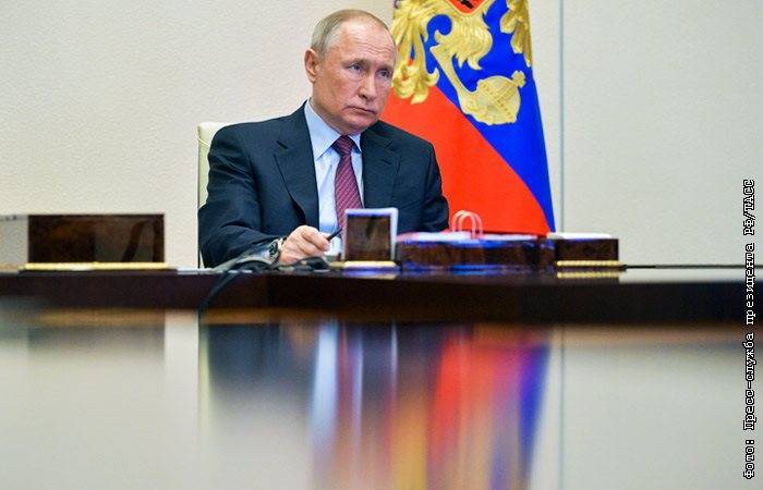 Путин признал, что ситуация с распространением COVID-19 меняется не в лучшую сторону