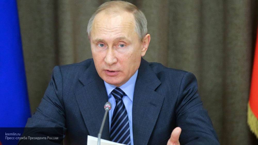 Путин раскритиковал борьбу с коронавирусом в ряде регионов РФ