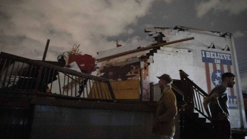 Жертвами штормов на юго-востоке США стали 18 человек