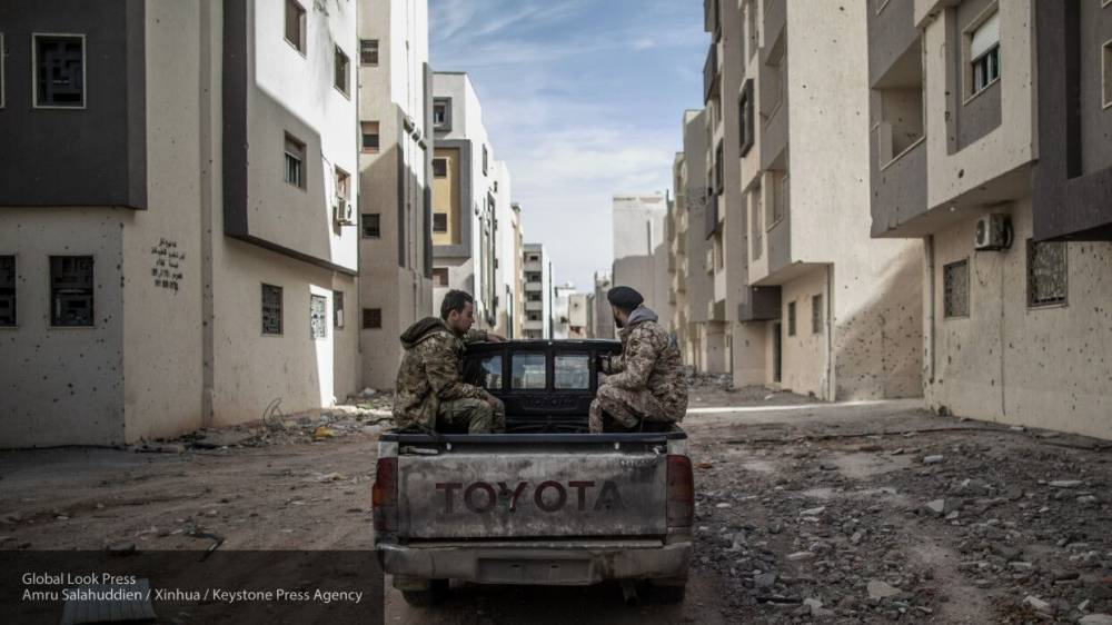 Террористы ПНС продолжают обстреливать густонаселенные районы Ливии