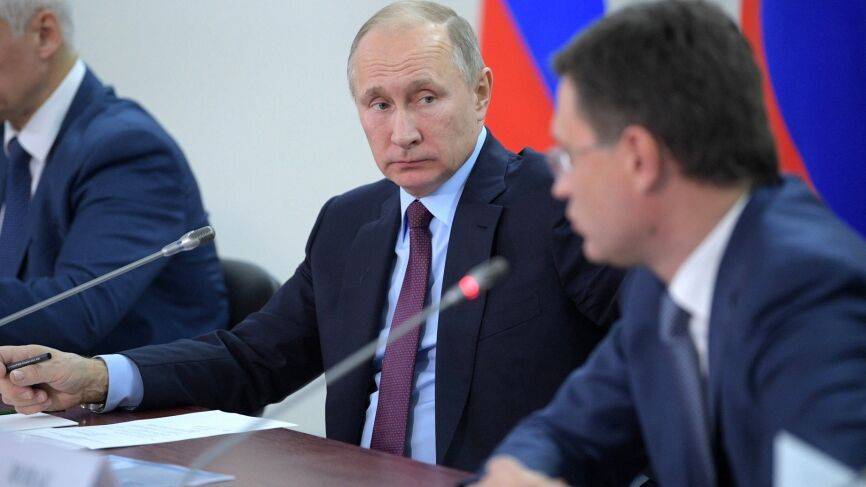Новак отметил ключевую роль Путина в достижении сделки ОПЕК+