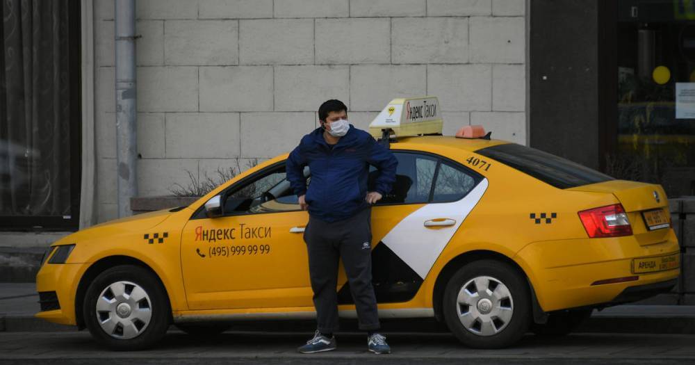 В Москве таксисты предупредили о риске разорения из-за коронавируса