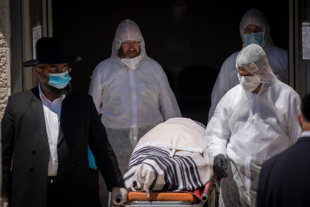 «Хевра Кадиша» привозит в Израиль тела евреев, умерших от коронавируса