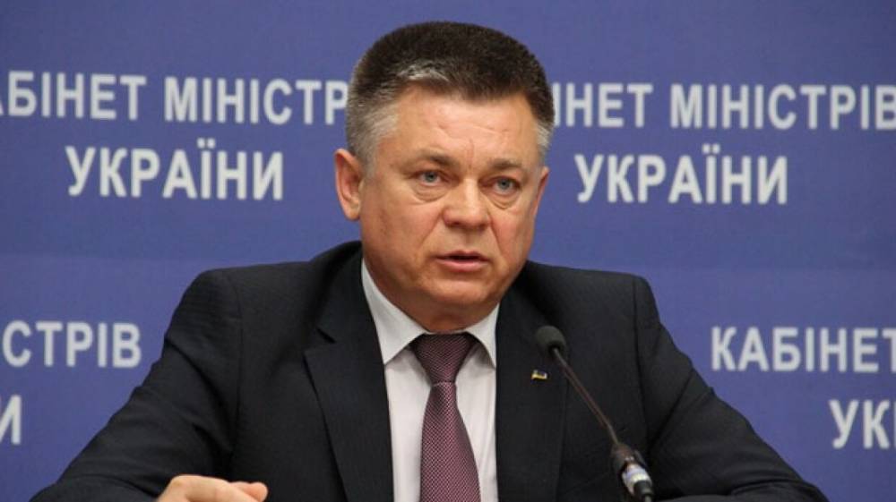 Экс-министр обороны Украины использует карантин в Крыму для наживы