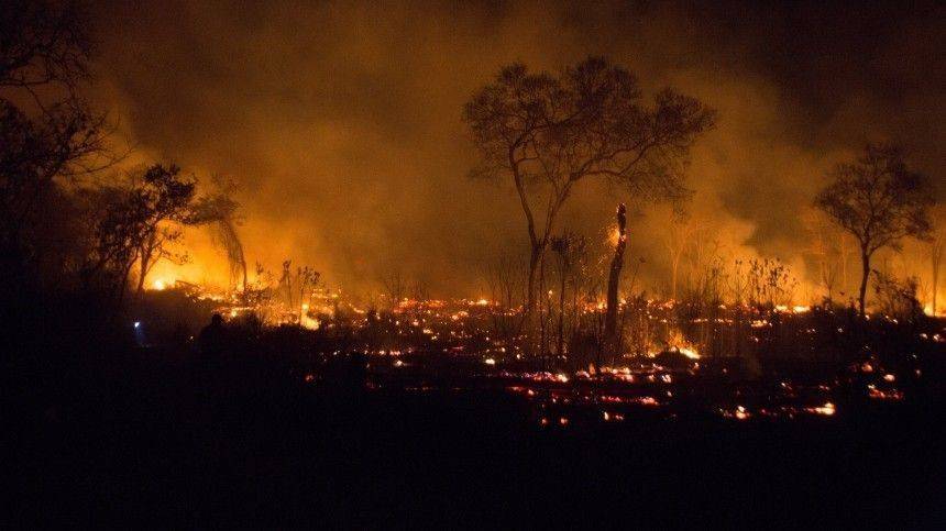 Природные пожары бушуют в Забайкалье