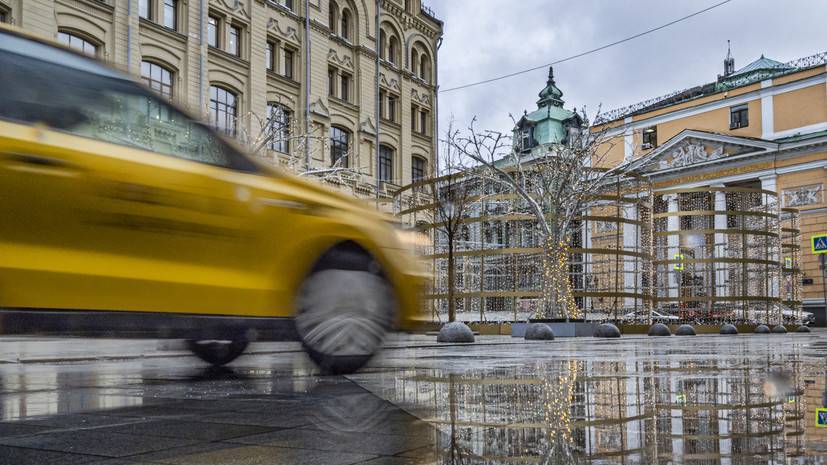 Таксисты в Москве заявили о риске разорения на фоне коронавируса