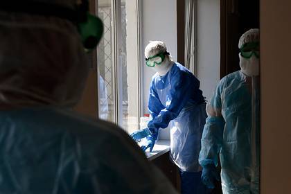 В российском доме престарелых десятки человек заразились коронавирусом