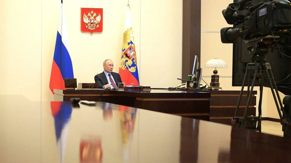 Путин участвует в заседании Высшего Евразийского экономического совета