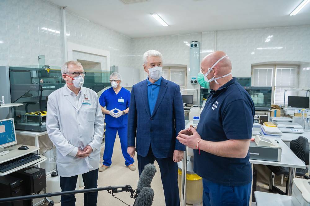 Сергей Собянин открыл коронавирусный стационар в частной клинике