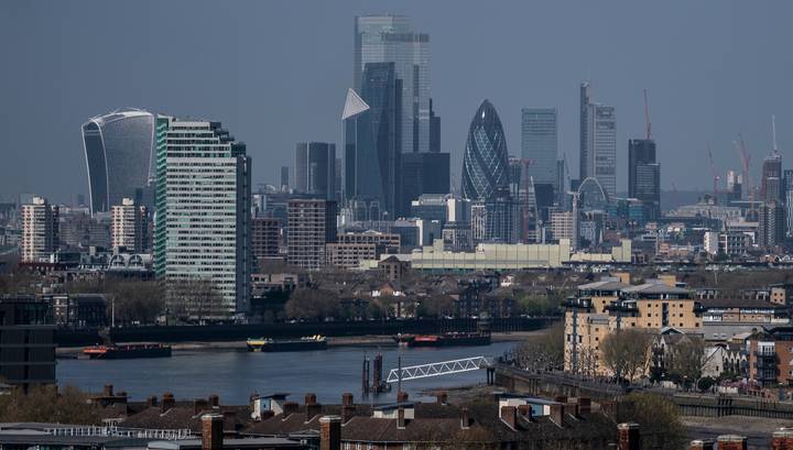 Финансовый сектор Великобритании ожидает резкого ухудшения условий из-за коронавируса