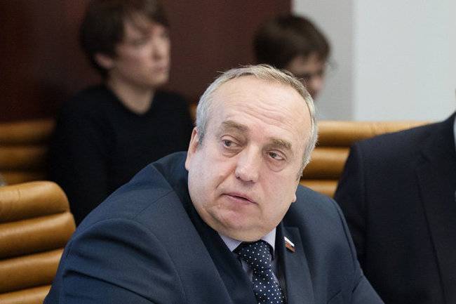 Клинцевич призвал жестко разобраться с «антироссийскими» СМИ