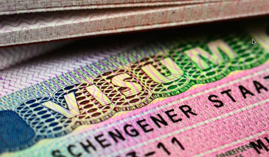Иностранцев для получения Шенгенской визы могут обязать предоставлять результаты теста на коронавирус