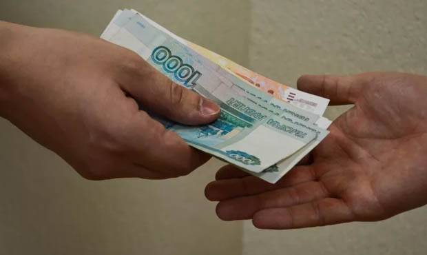 Известные экономисты призвали власти раздать россиянам деньги из-за пандемии коронавируса