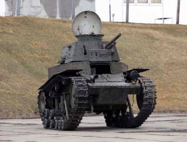 Столетний танк примет участие в Параде Победы