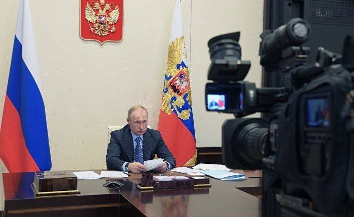 El Pais: Путин бережет свой рейтинг от коронавируса за спинами губернаторов