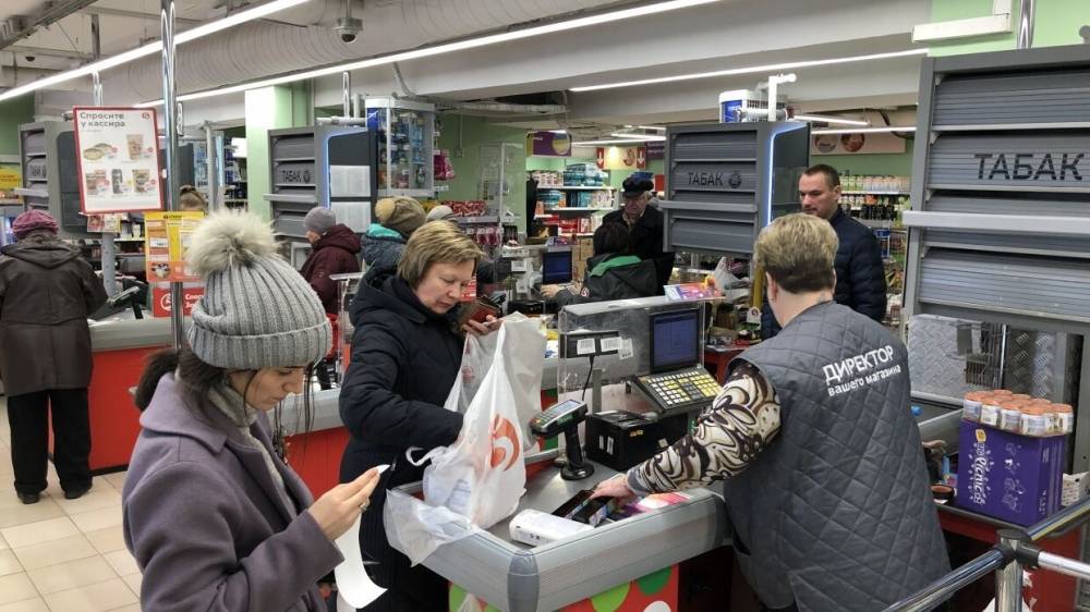 Представители российского бизнеса предложили вернуть продуктовые карточки для малоимущих