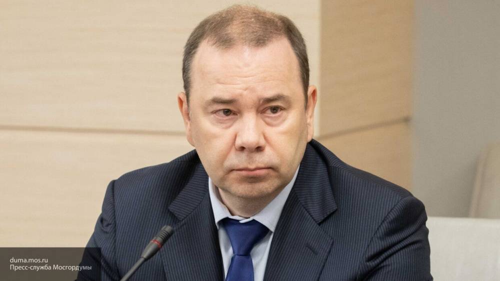 Прокурор Москвы предупредил таксистов о недопустимости перевозки граждан без пропуска