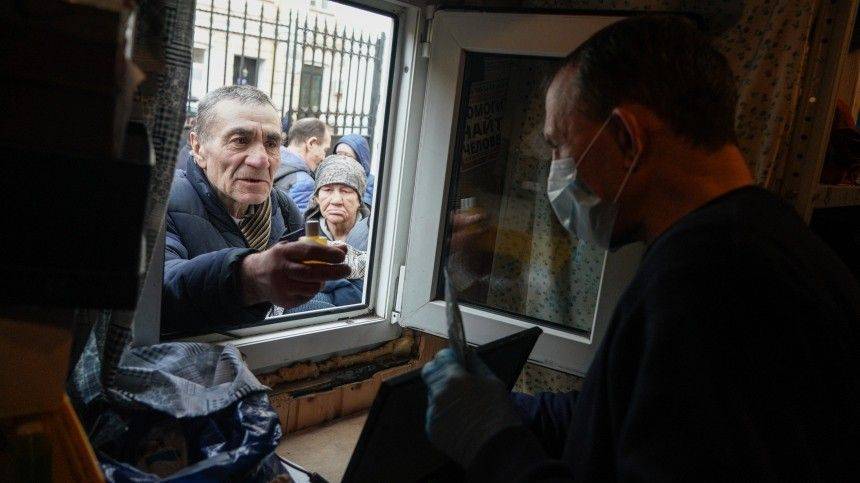 В России тысячи бездомных оказались беззащитны перед пандемией коронавируса