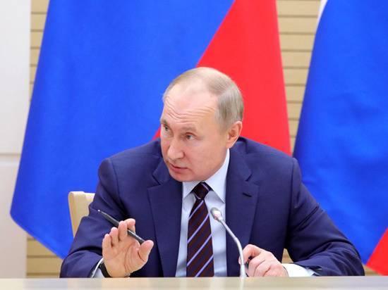 Путин призвал к новым шагам из-за экономической ситуации в России