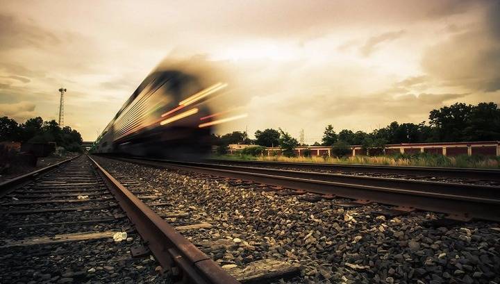 В Новосибирской области мужчину насмерть сбил поезд