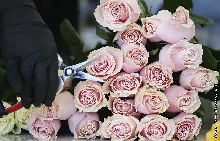 Российский цветочный рынок "ушел" в интернет. Обзор