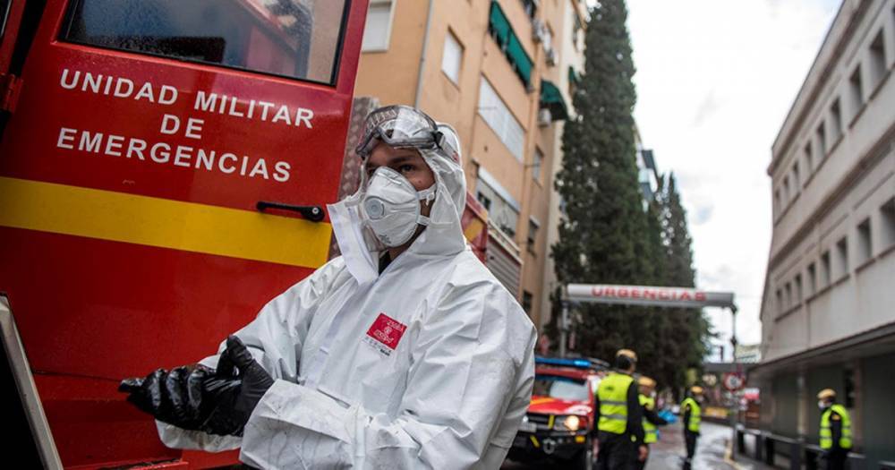 В Испании за сутки от коронавируса скончались более 500 человек