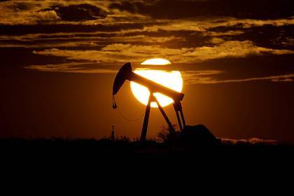 Мировые цены на нефть начали новый обвал