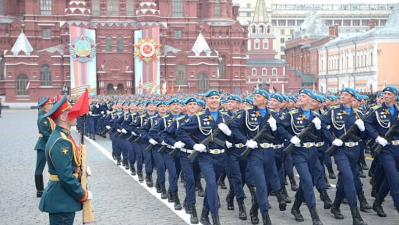 Российские ветеранские организации выступили с предложением о переносе парада Победы