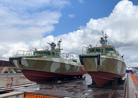 В Санкт-Петербурге для ВМФ России спущены на воду два патрульных катера
