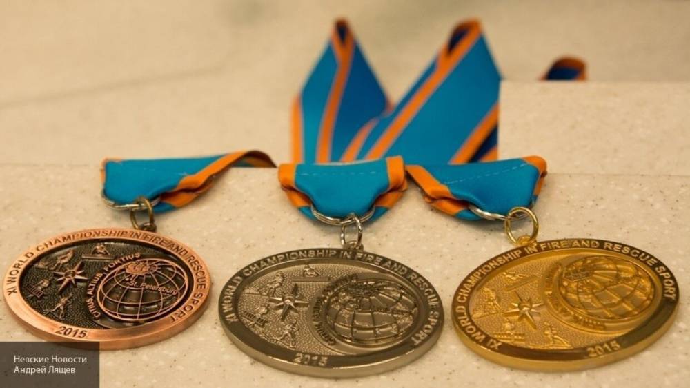 Частная компания продает медали за 0 рублей, собирая личные данные покупателей