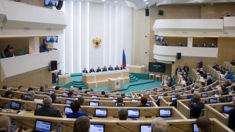 Тимченко допустил перенос правительственных часов в Совфеде