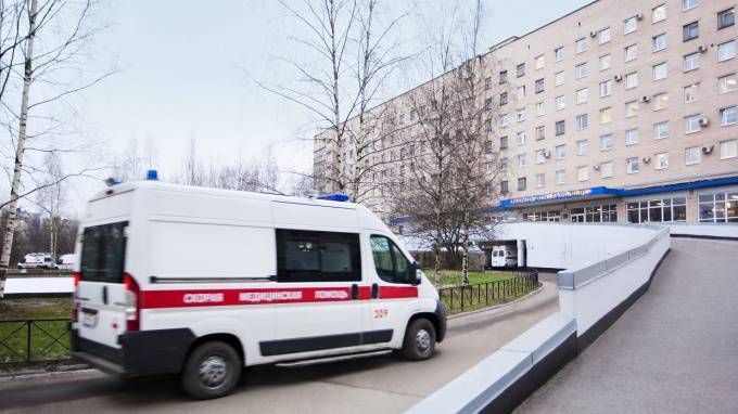 Три больницы Петербурга вновь начнут принимать пациентов