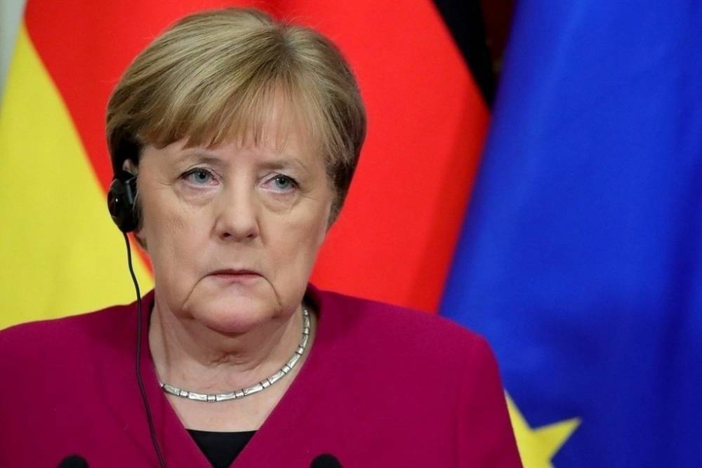 Меркель назвала неэтичной идею изолировать пожилых при коронавирусе