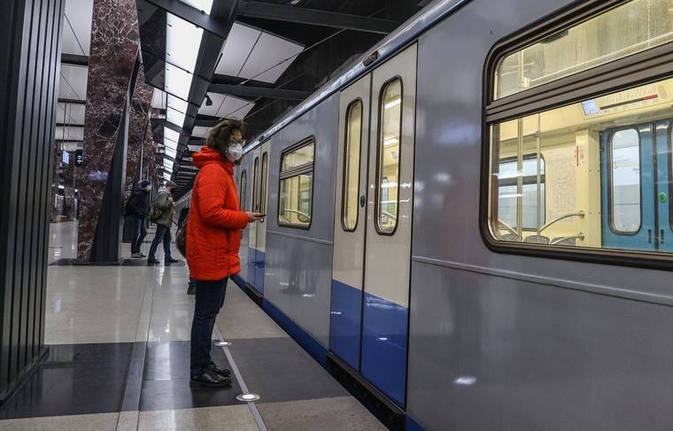 Московский дептранс сообщил об отсутствии очередей в метро