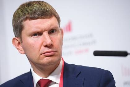 Российский министр попытался получить кредит на зарплату и не смог