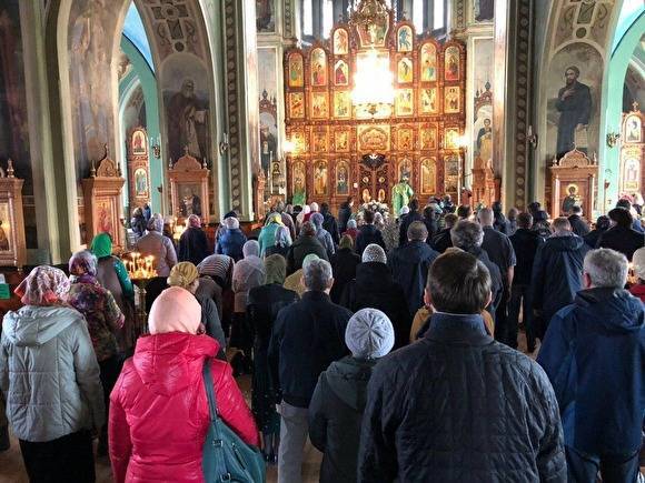 В Челябинске на пасхальные службы в храмы собирается пойти больше народа, чем год назад