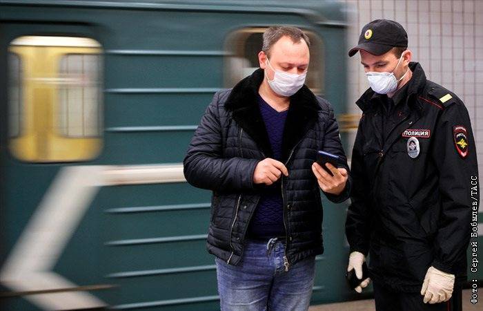 Исчезновение очередей в метро Москвы объяснили компромиссом между мэрией и полицией
