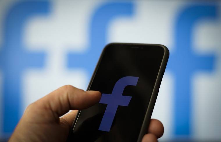 Разработчики Facebook создали аналог социальной сети с ботами