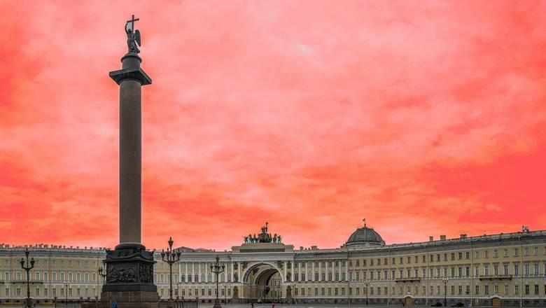 Санкт-Петербург стал лидером по индексу самоизоляции