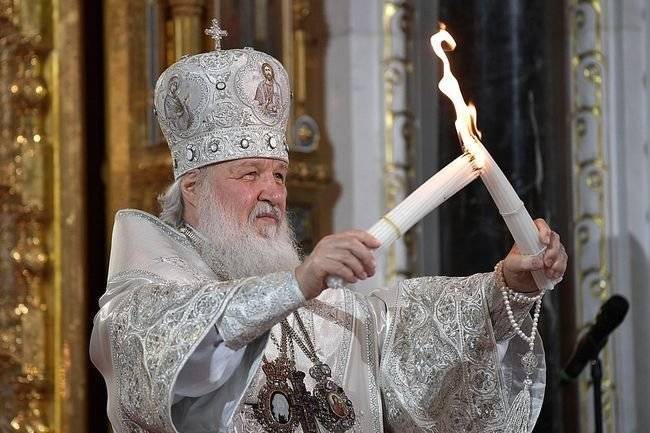 В РПЦ объяснили, как освятить куличи в карантинную Пасху