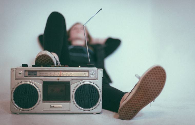 Популярность радио увеличилась в РФ в период самоизоляции