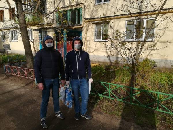 Городские депутаты помогают одиноким, пожилым и инвалидам - жителям Воронежа